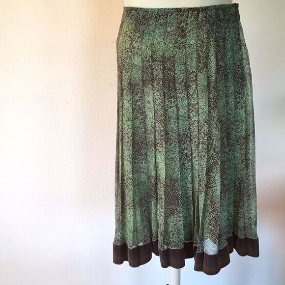 Like new Tahari SILK velvet pleated slim midi skirt green brown velvet trim 6 - Picture 1 of 8